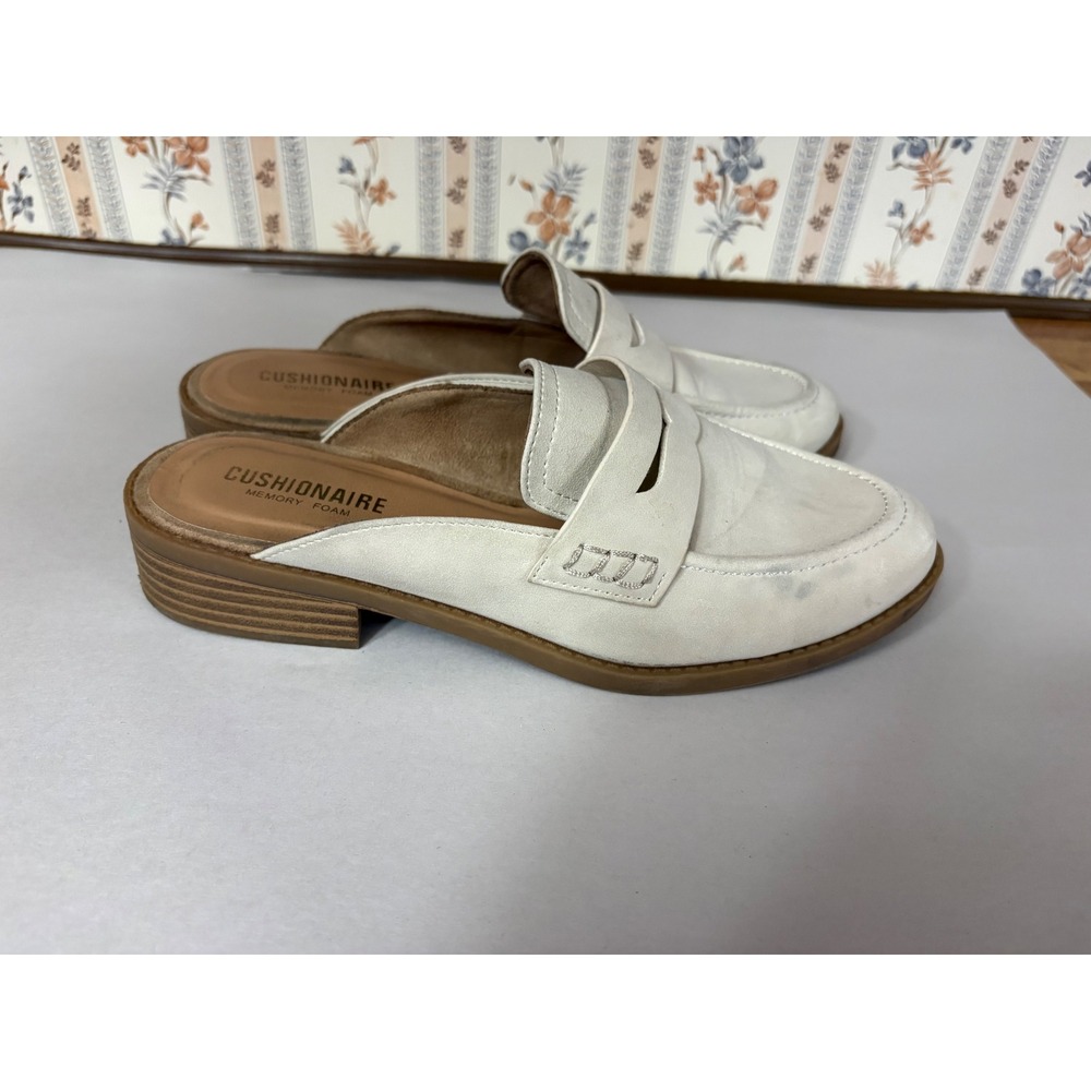 Cushionaire Womens Memory Foam Mule Loafers Cream Faux Suede‎ Size 7W - Picture 4 of 10